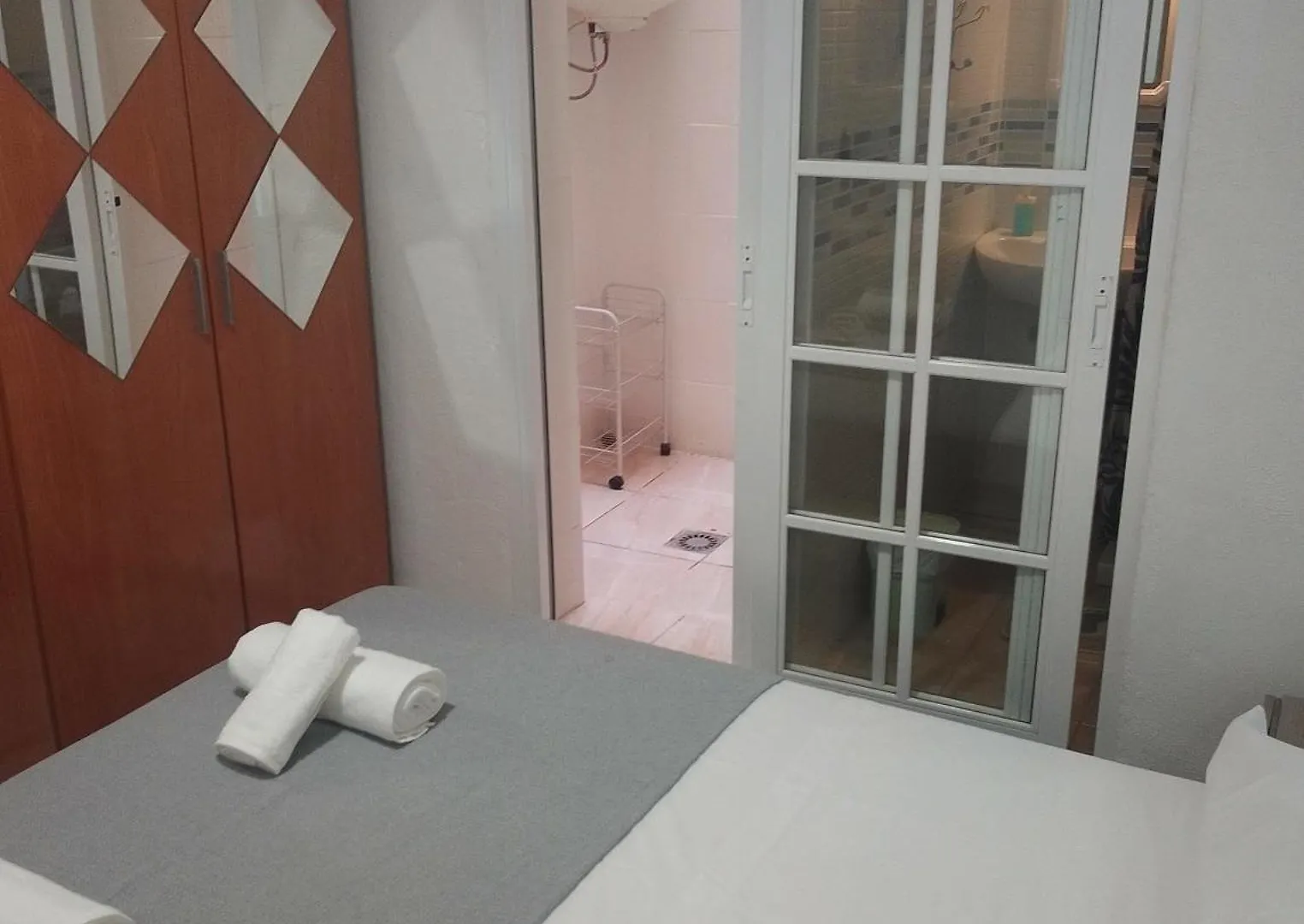 Apartamento Serrano Con Terraza Málaga 0*,